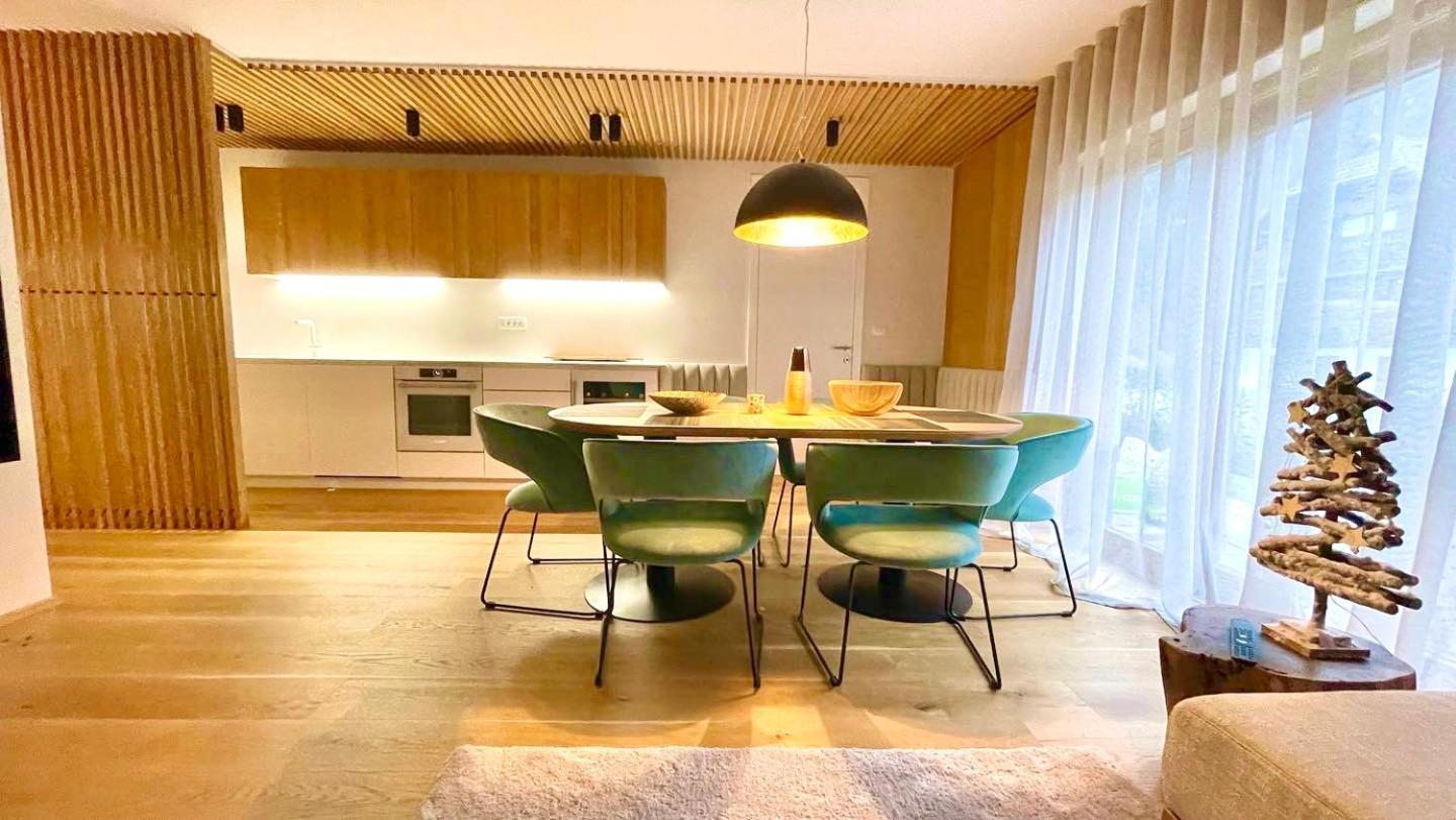 Bor In Bor Luxury Apartment With Sauna & Garden - クランスカゴーラ エクステリア 写真