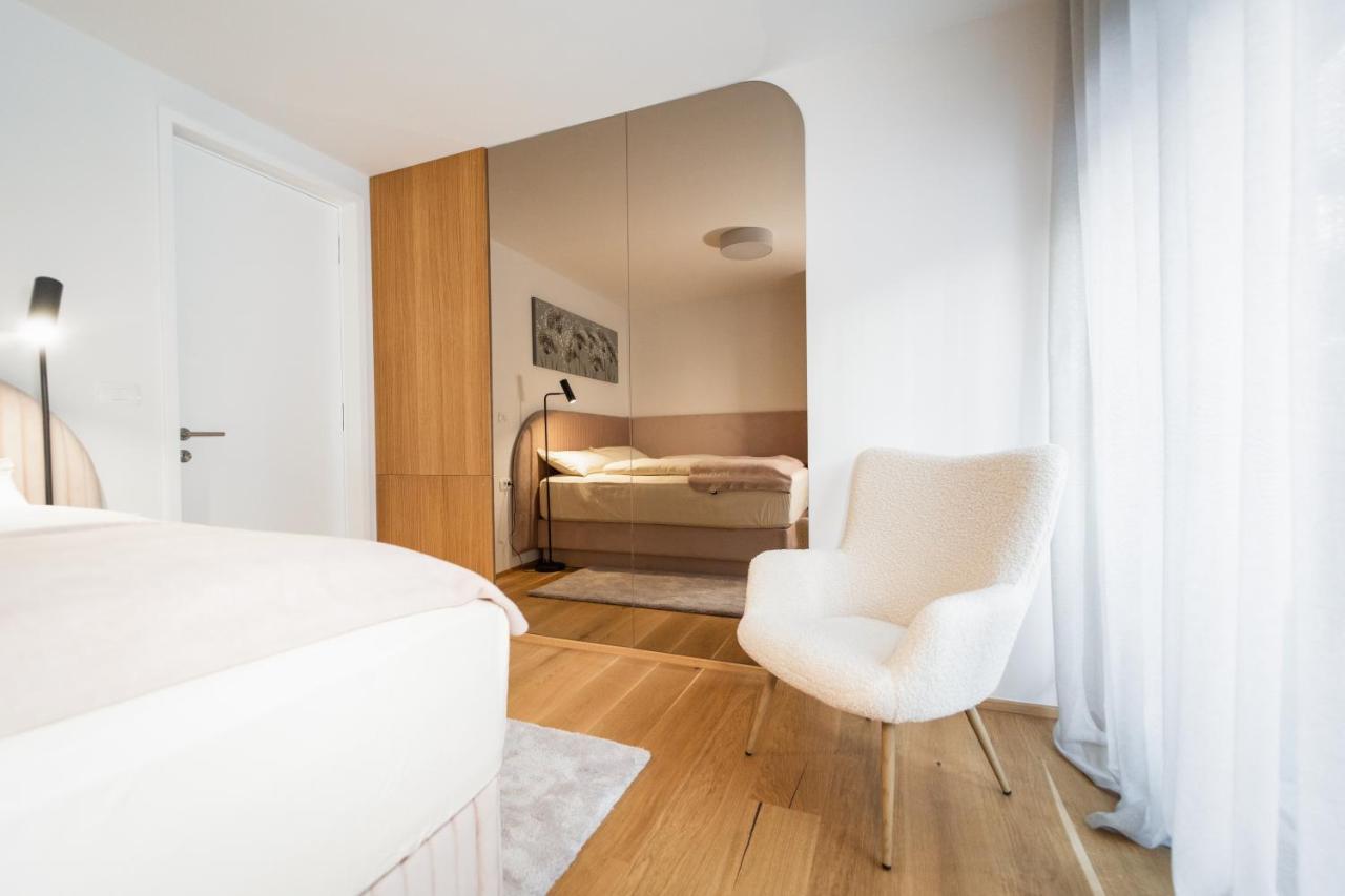Bor In Bor Luxury Apartment With Sauna & Garden - クランスカゴーラ エクステリア 写真